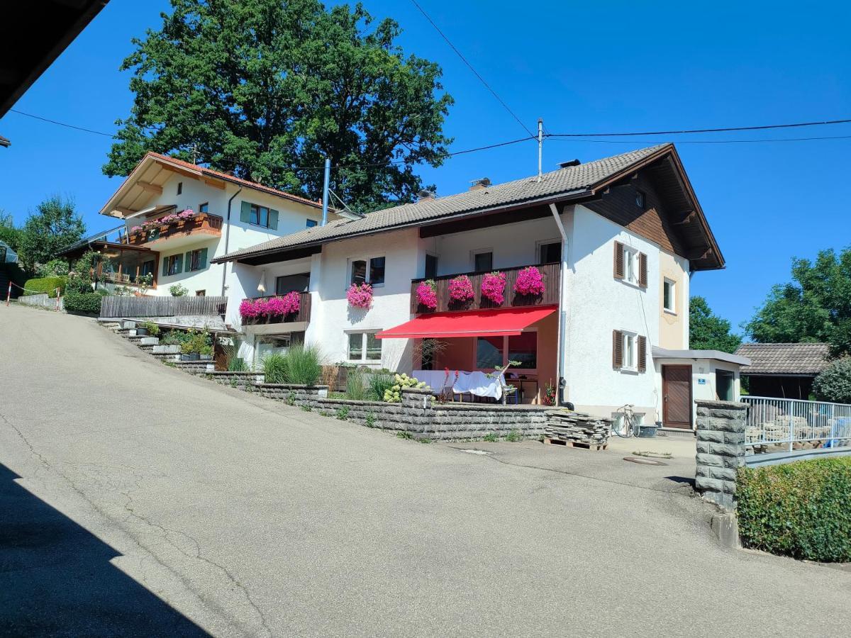 Haus Marion - Ferienwohnung Grüntenblick Blaichach Exterior foto